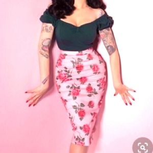 NWT 2X Pink Roses Pencil Skirt from Micheline Pitt